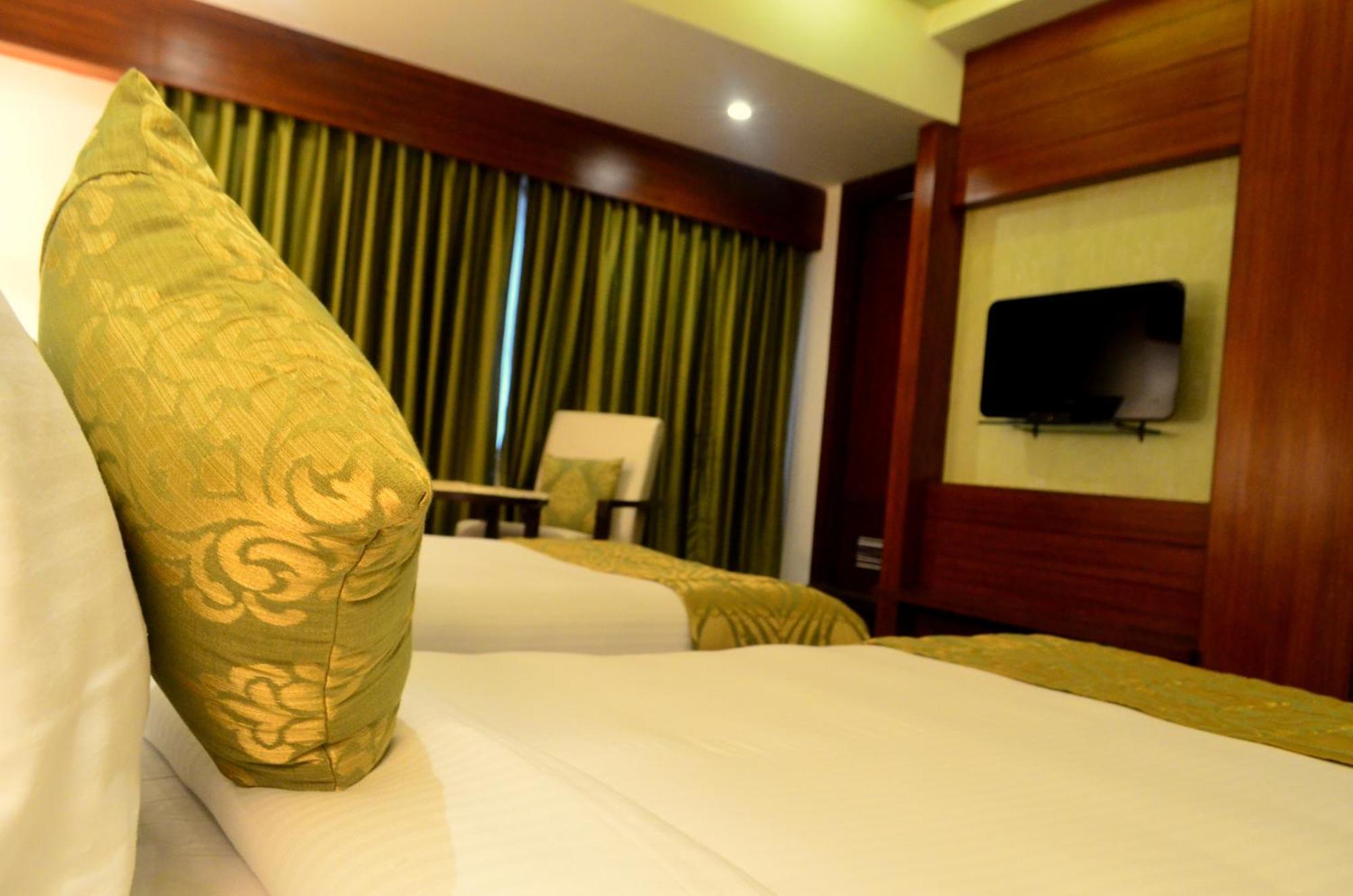 Tabla Pride Hotels & Spa Hyderabad Exterior photo